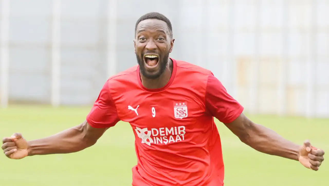 Kayserispor, Mustapha Yatabara ile anlaşma sağladı mı? İşte yanıtı