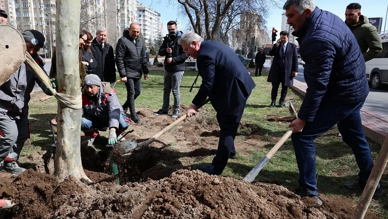 Baharın müjdecisi cemre düştü - Melikgazi ekipleri işe koyuldu!