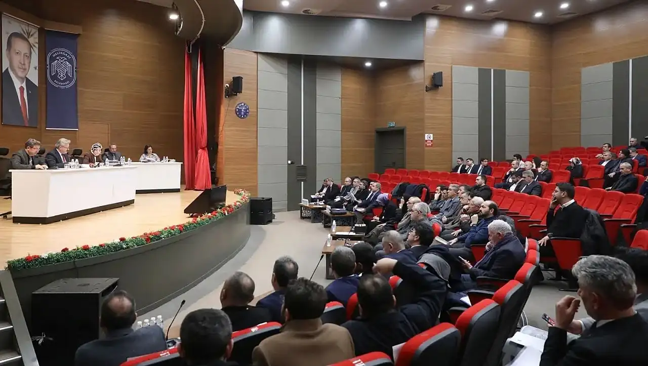 Melikgazi Belediyesi'nde kritik görev dağılımı – Kim, hangi komisyonda görev alacak?
