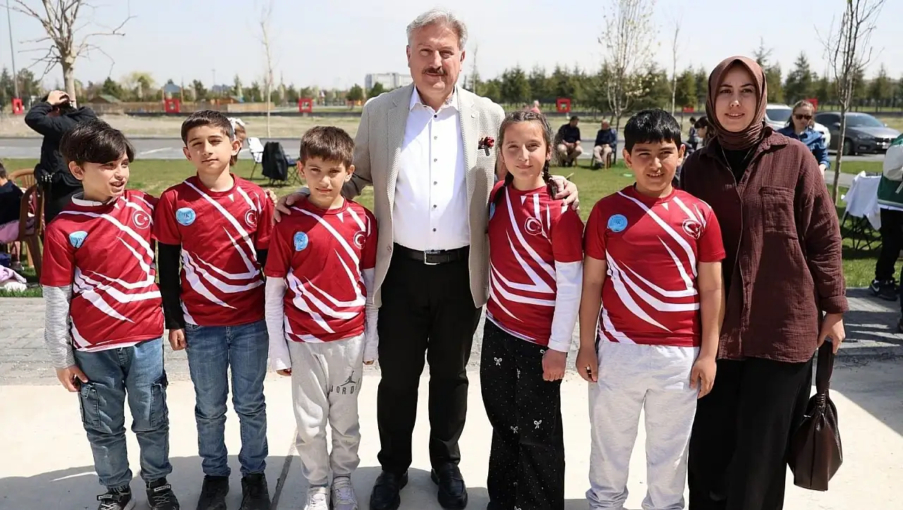 Kayseri'nin gözde lisesinde rekor katılımla ilk turnuva düzenlendi!