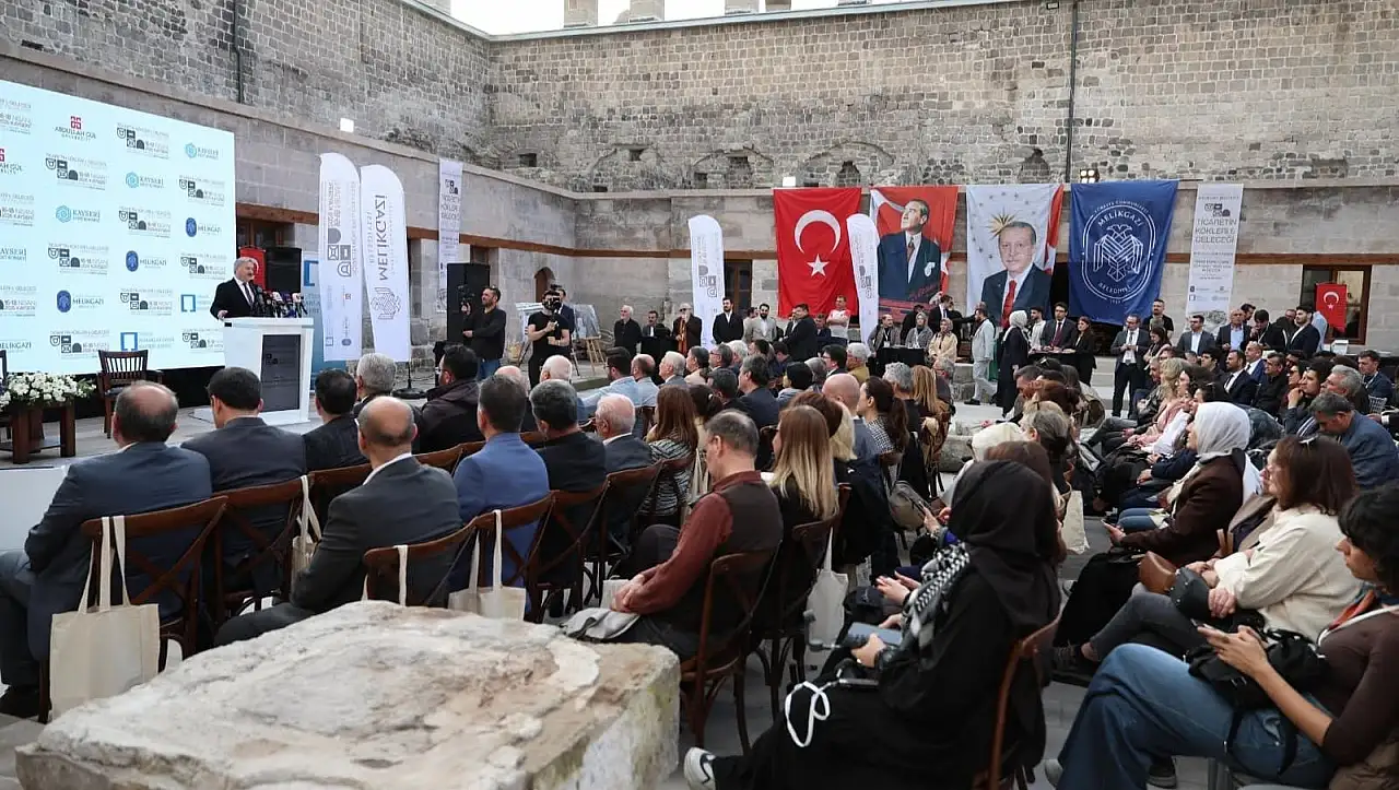 Tarihi Gön Han'da Çalıştay başladı!