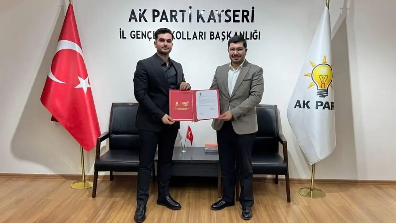 O ilçede bayrak değişimi yaşandı: İşte göreve atanan yeni isim!