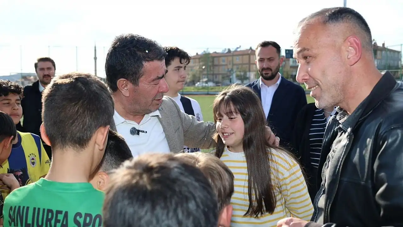 ERVA'lı öğrencilerden Bünyanlı başkana sürpriz!