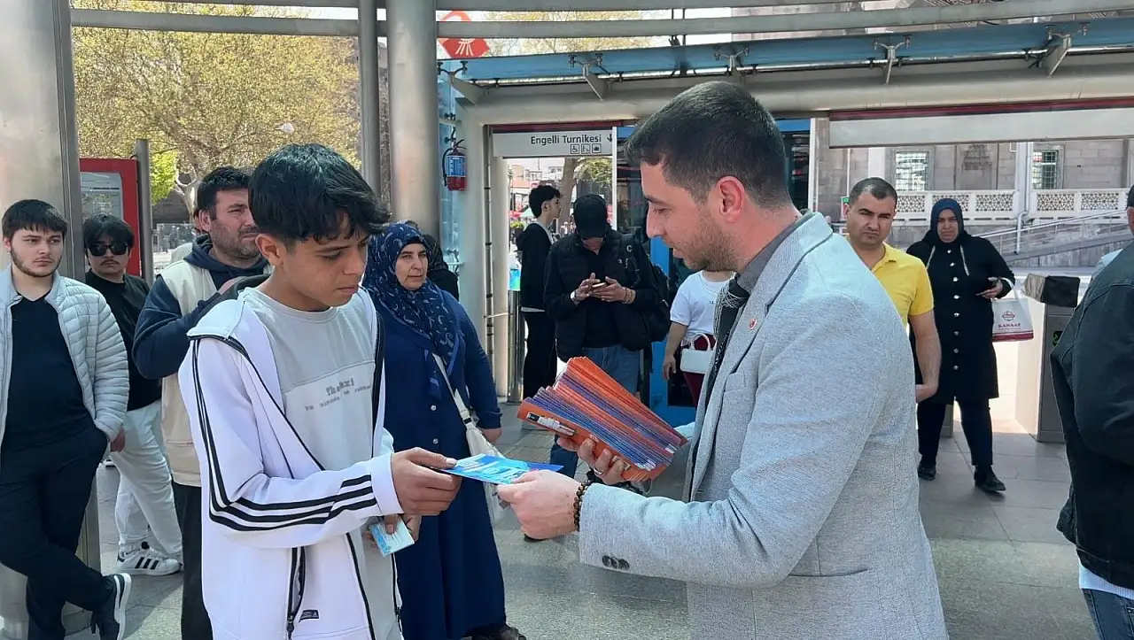 Kayseri'de Büyükşehir Belediyesi ekipleri sahada vatandaşlara uygulamayı anlattı!