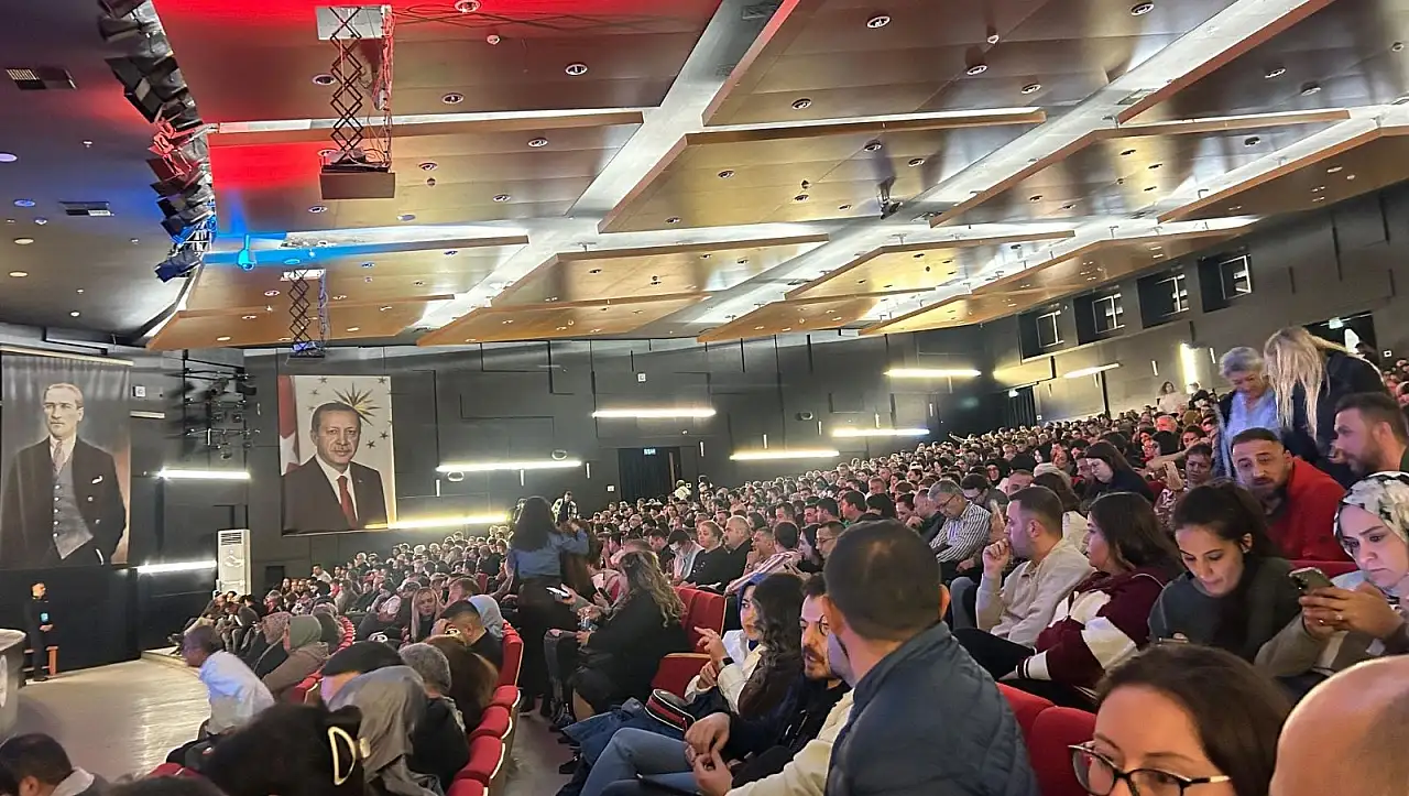 Kayseri'de Özlem Özdil rüzgarı esti!