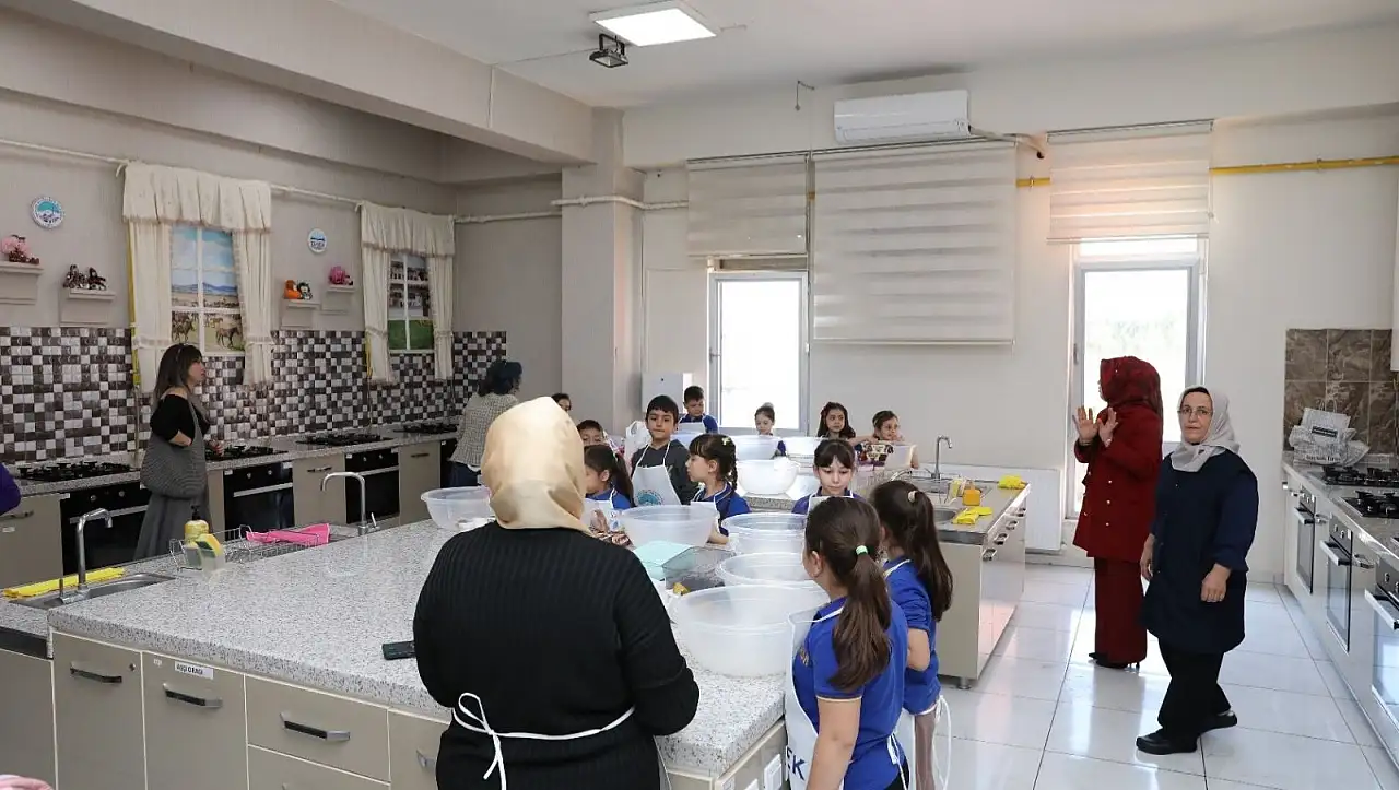 Minik şefler Kayseri'de mutfakta buluştu!