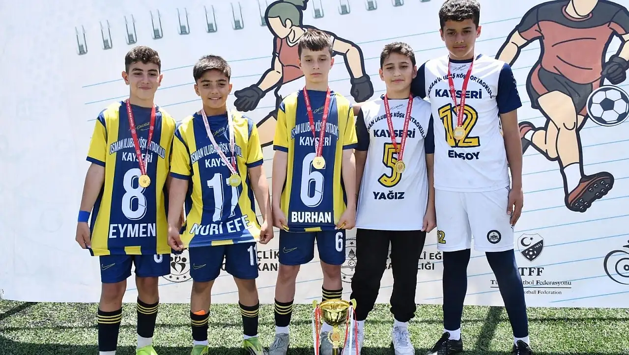 Kayseri Osman Ulubaş Köşk Ortaokulu Türkiye finallerine adını yazdırdı!