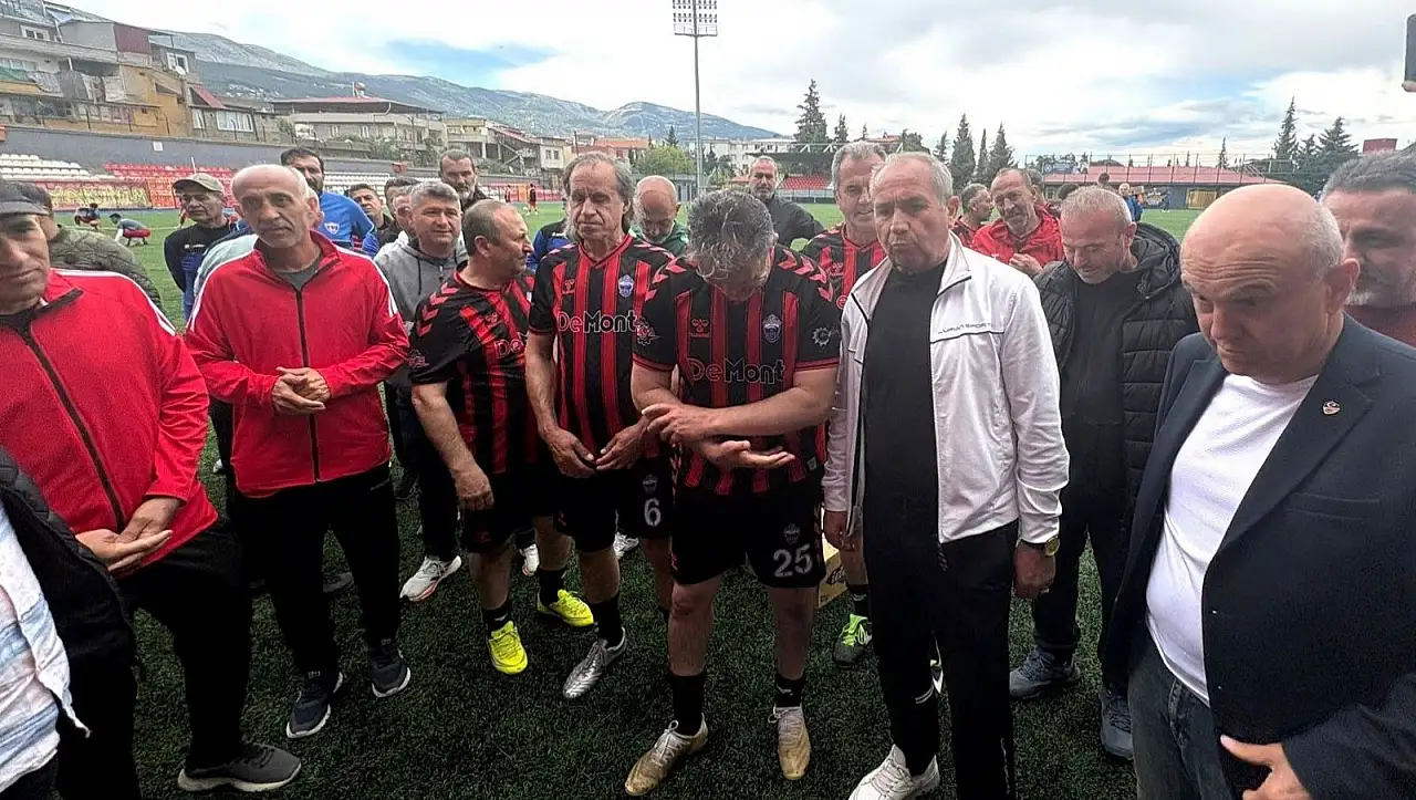 Kayseri'ye +50 Yaş Bölgesel Lig Şampiyonası'nda şampiyonluk geldi!