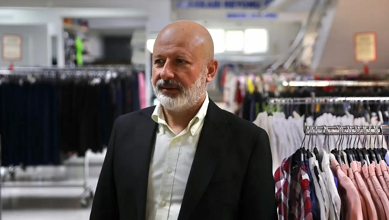 Kayseri'nin dost mağazasında bayramlık alışveriş keyfi