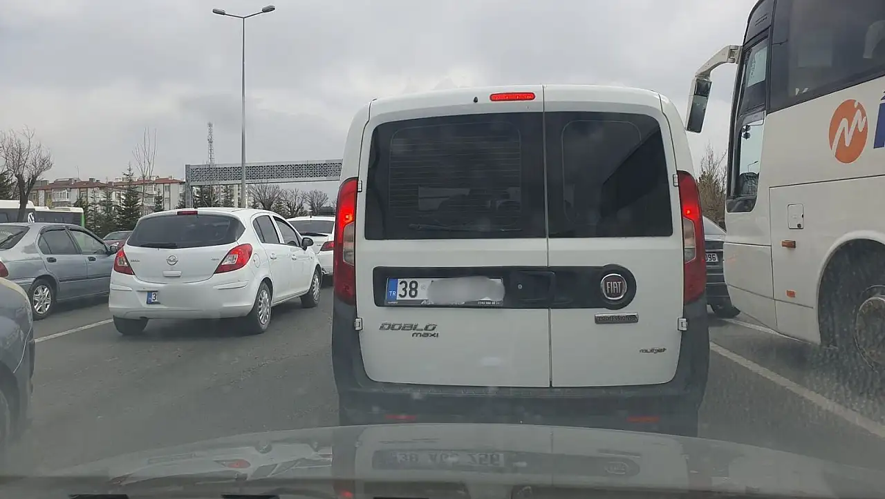 Kayserili rotasını belirledi: Bayram göçü başladı!
