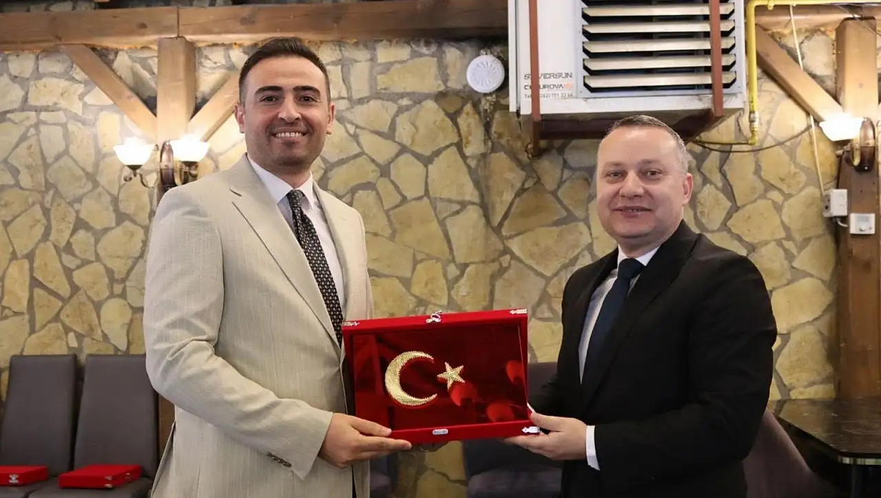 Kayseri'de hakim ve savcılara veda yemeği!