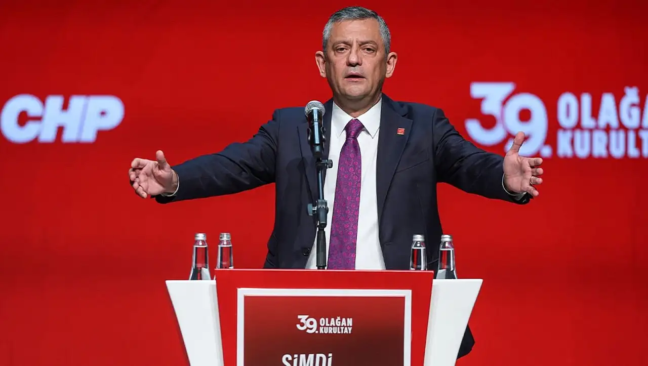 CHP Kayseri'de flaş değerlendirme: Liderlik krizi yerel teşkilatları vurdu - ''Hain'' kelimesi kabul edilemez!