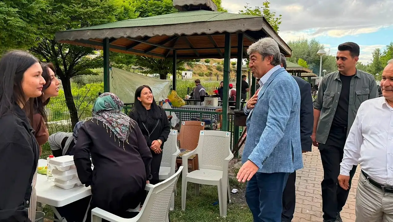 Dursun Ataş, Kesdoğan Birlik ve Beraberlik Şenliği'ne katıldı
