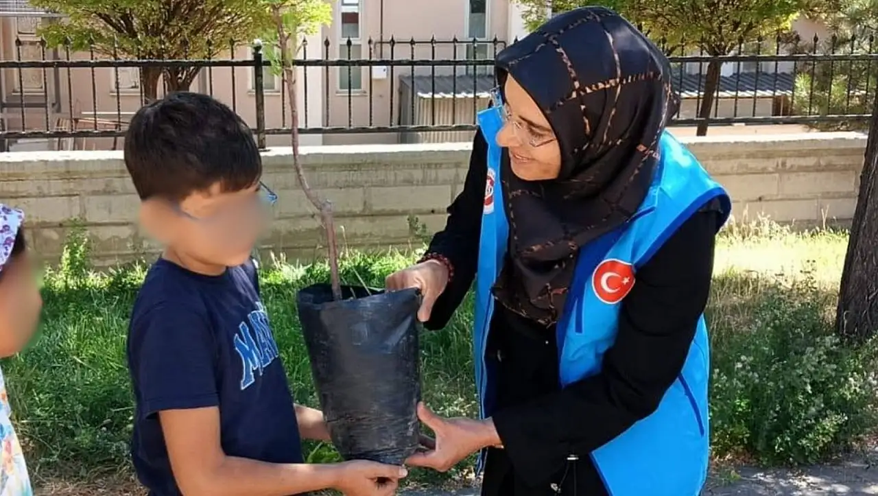 Kayseri'de öğrencilere yıllarca yaşayacak hediye!