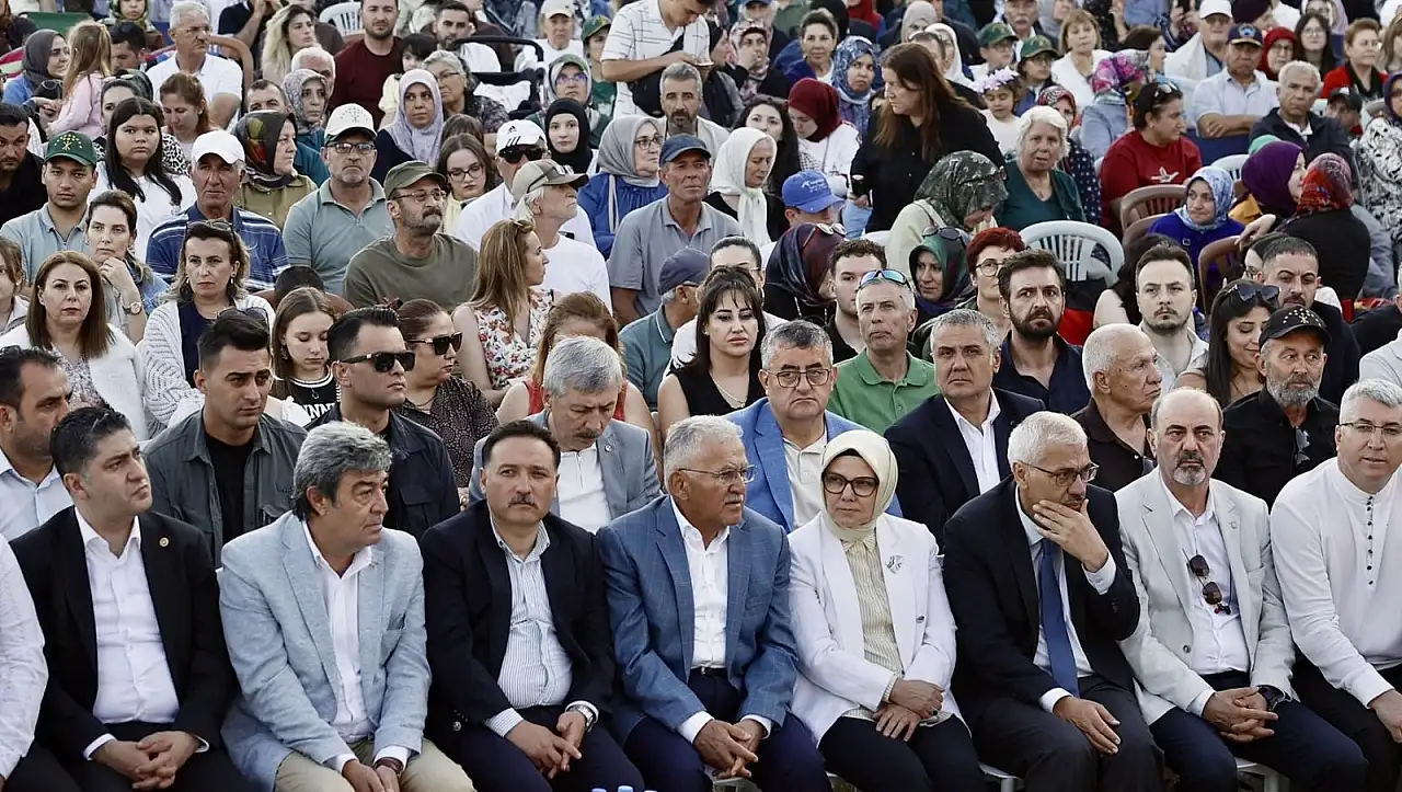 10. Uluslararası Uzunyayla Çerkes Kültür Festivali Pınarbaşı'nda gerçekleştirildi