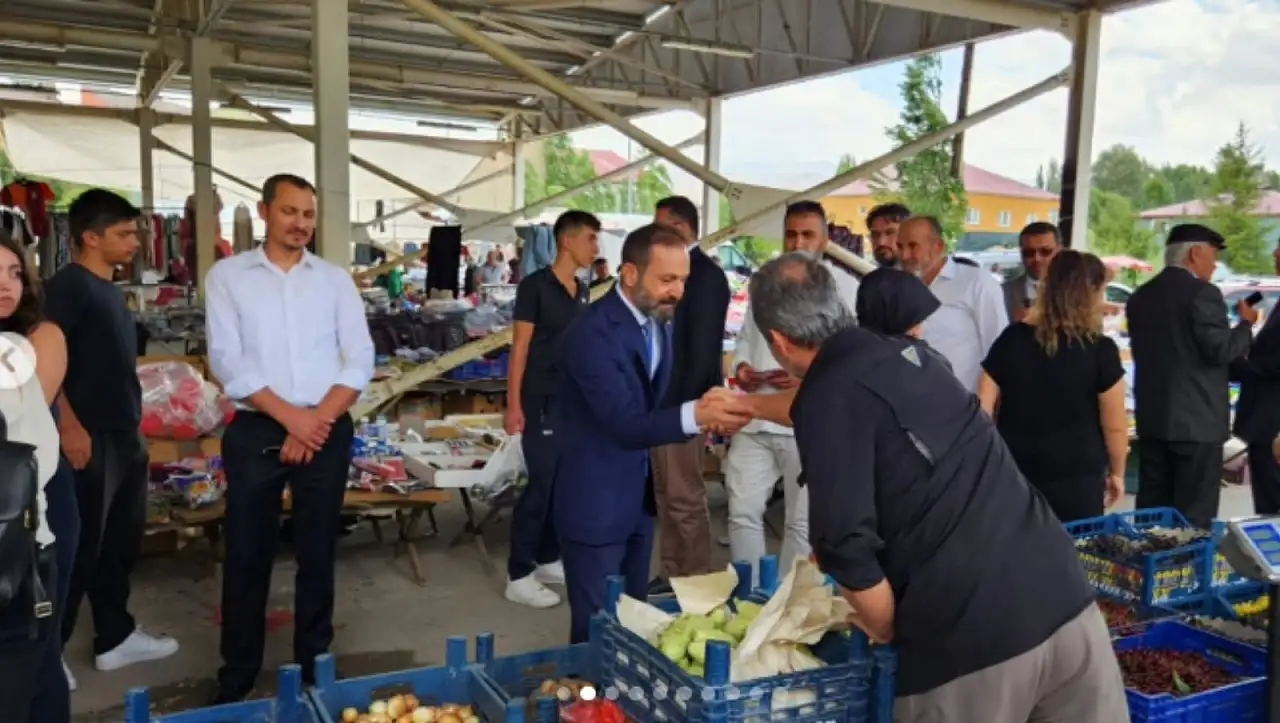Yeniden Refah'tan Sarız'da esnaf ziyareti