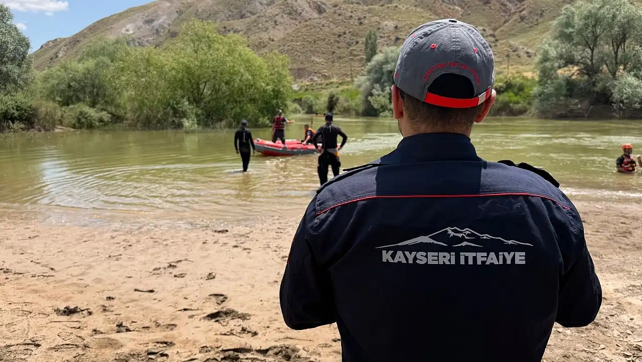Kızılırmak'ta kaybolan babayı arama çalışmaları ikinci gününde de sonuç vermedi