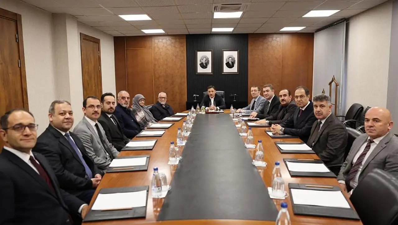 Kayseri'de 6 ay önce imzalanan protokol hayata geçiyor: Diyaliz merkezi için önemli gelişme!