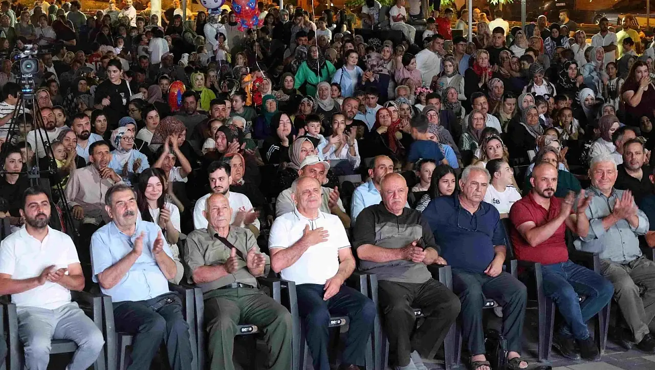 Yahyalı'da Sıra Gecesi rüzgarı esti