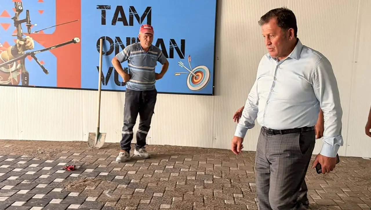 İl Müdürü Kabakcı'dan Okçuluk Müsabaka ve Antrenman Salonu'na yakın takip!