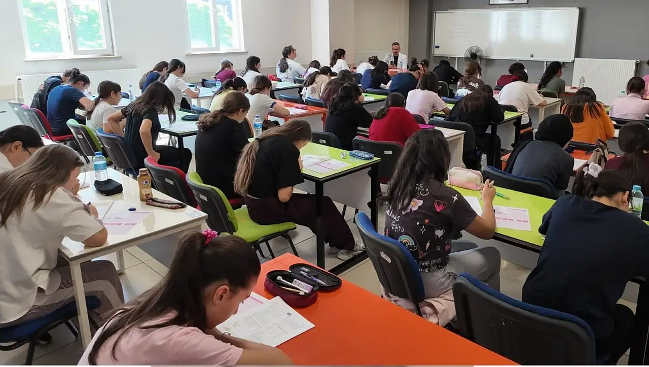 Genç KAYMEK'ten öğrencilere LGS öncesi sınav provası