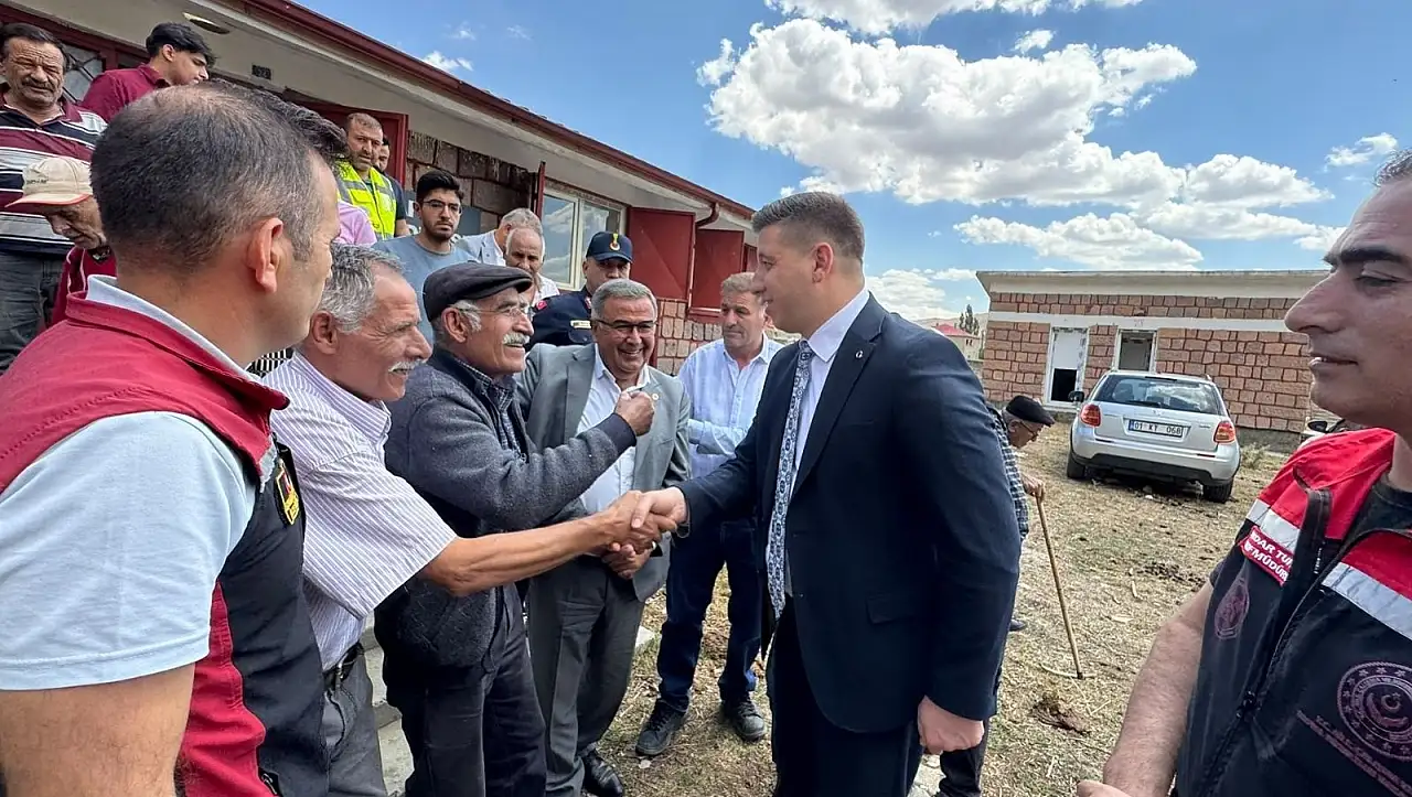 Kaymakam Canol ve Başkan Eroğlu sahada!