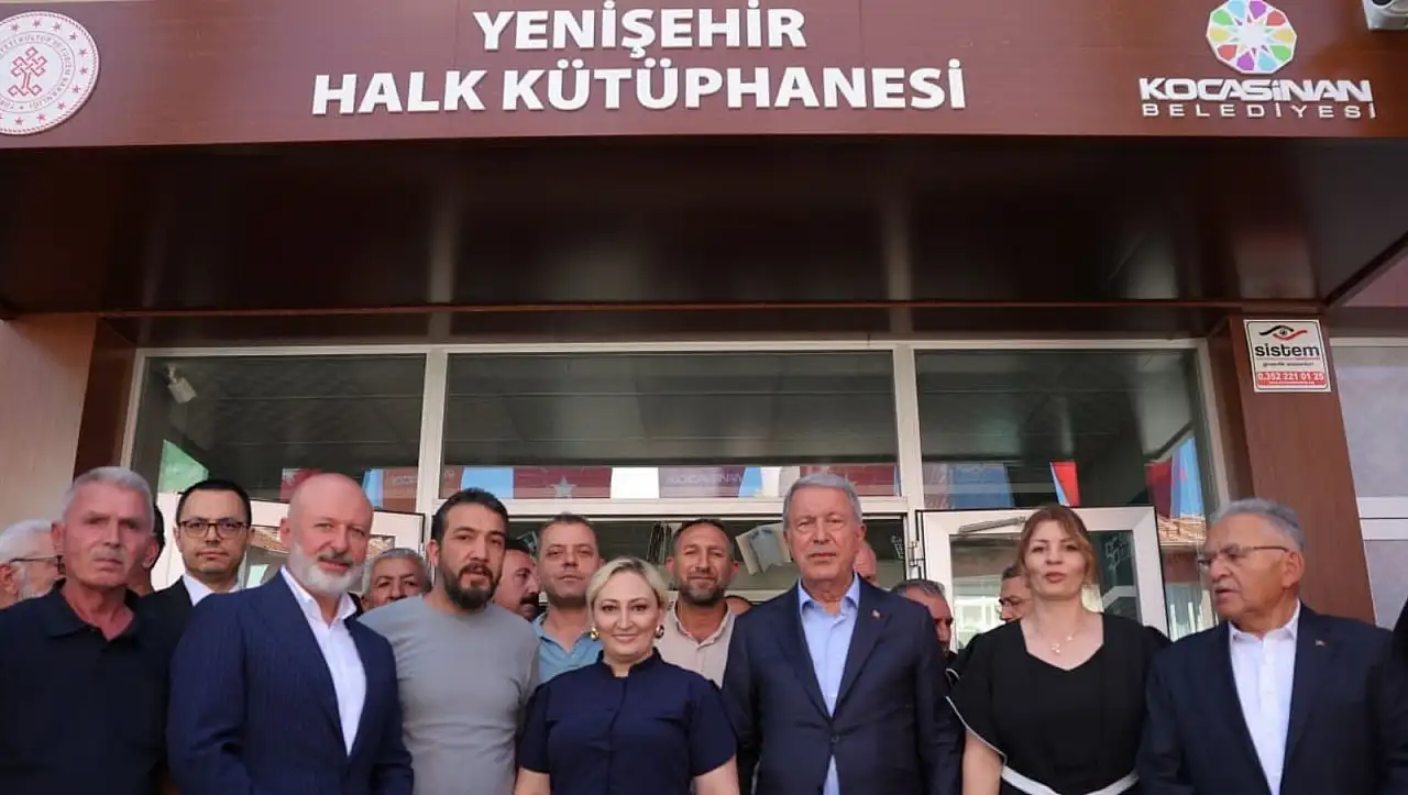 Kocasinan'a yeni nesil kütüphane: Sinan Kütüphanesi açıldı!