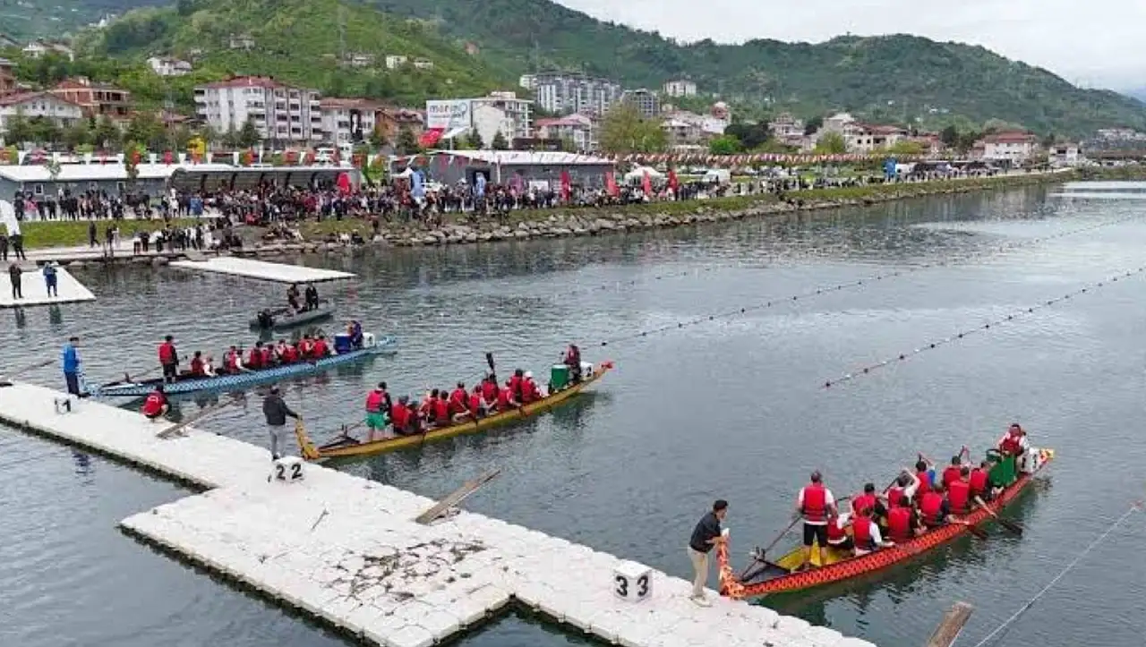 İncesu ilçesinde dev festivale geri sayım: Semicenk ve Manuş Baba konseri iddiası netlik kazandı! Ücretsiz sahne alacakları mı?