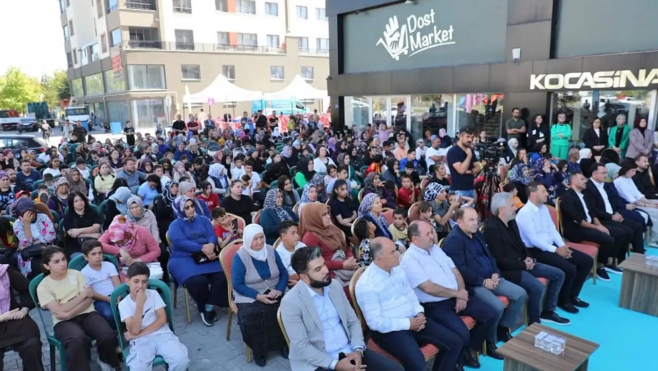 Başkan Çolakbayrakdar'dan öğrencilere eğitim desteği!
