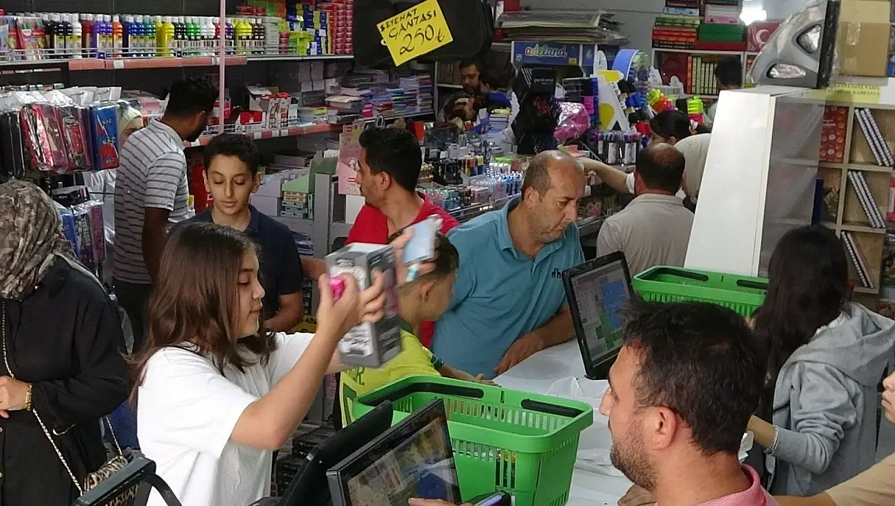 Kahramanmaraş'ta okul öncesi kırtasiye yoğunluğu başladı!