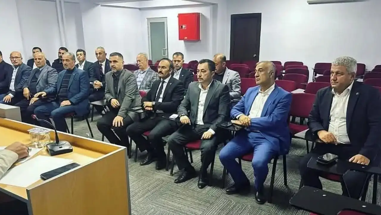 Başkan Kalın ilçe başkanlarıyla buluştu: Kayseri'de teşkilat toplantısı