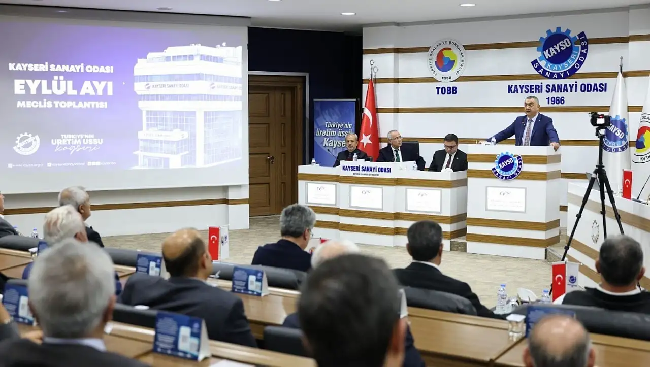 Başkan Büyüksimitci dönemin son meclis toplantısında konuştu