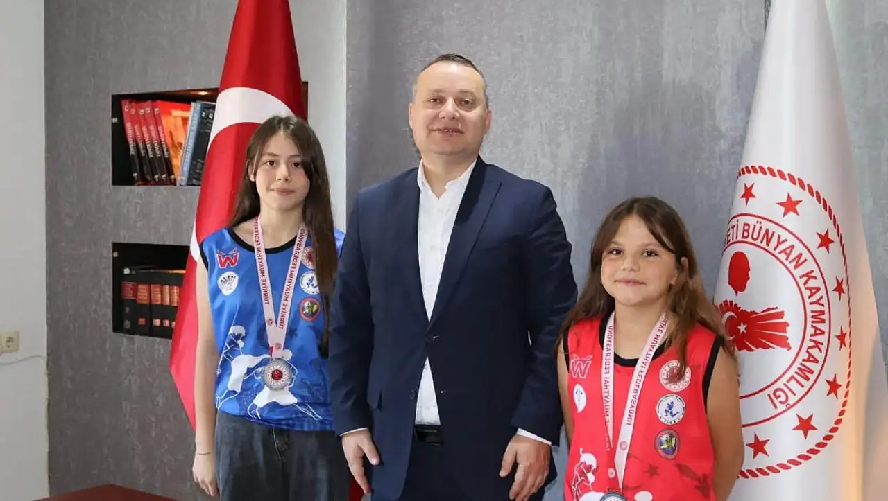 ERVA'lı sporculardan Muaythai Şampiyonasında önemli derece