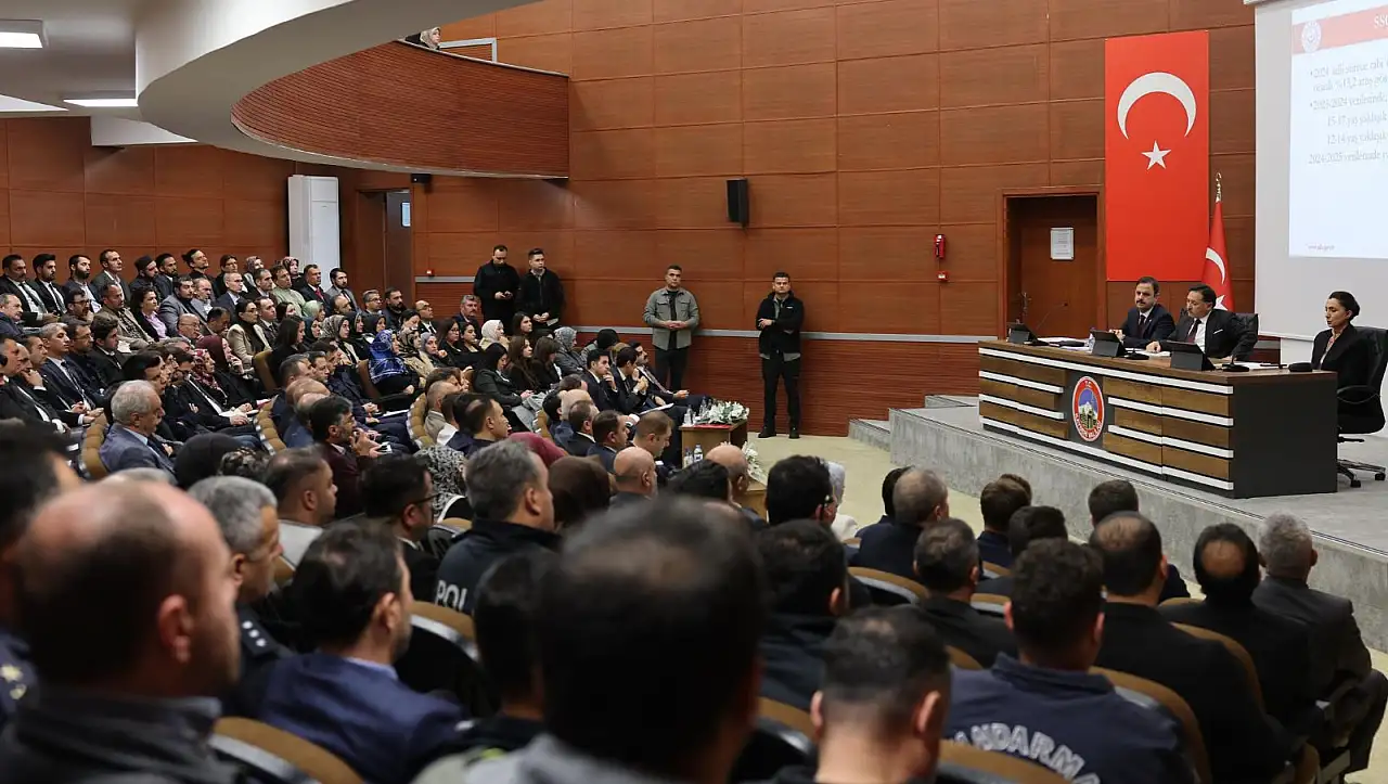 Kayseri'nin göz bebeği projelerinden! Valilikte beklenen toplantı gerçekleşti!