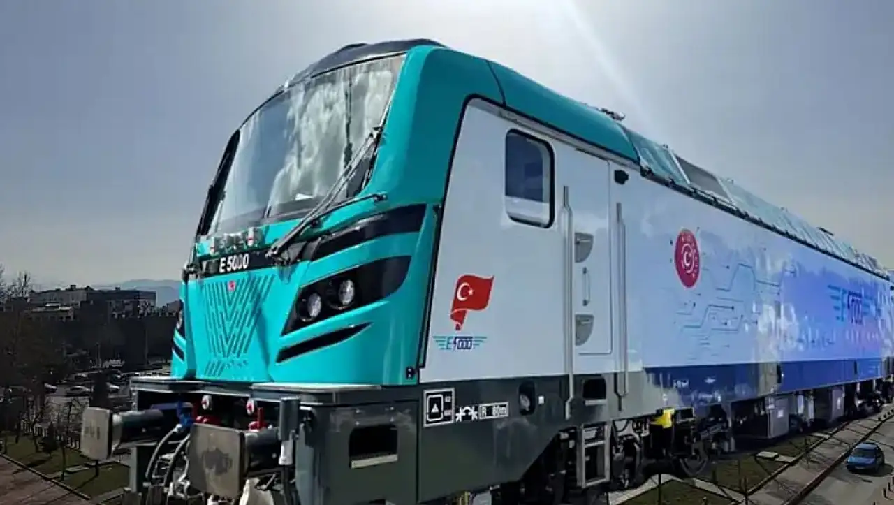 Kayseri'de bataryalı lokomotifi tanıtan dev şirketten milyonluk üretim atağı!
