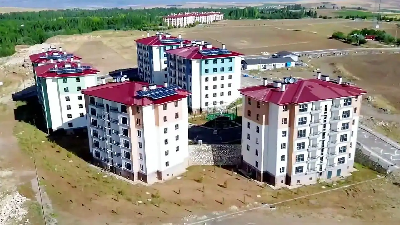 Kayseri'de TOKİ konutları tamam: 131 konut teslim edildi!