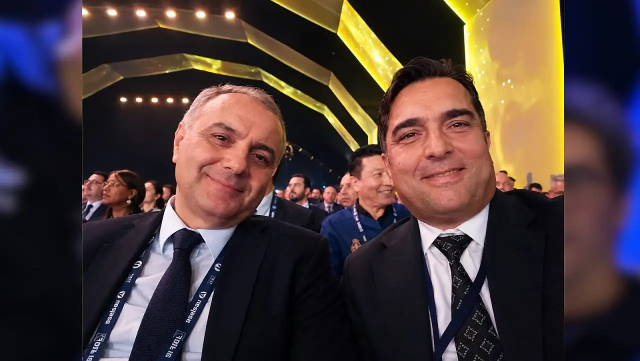 Rektör Altun paylaştı: Uzay ve savunma sanayi aynı karede!