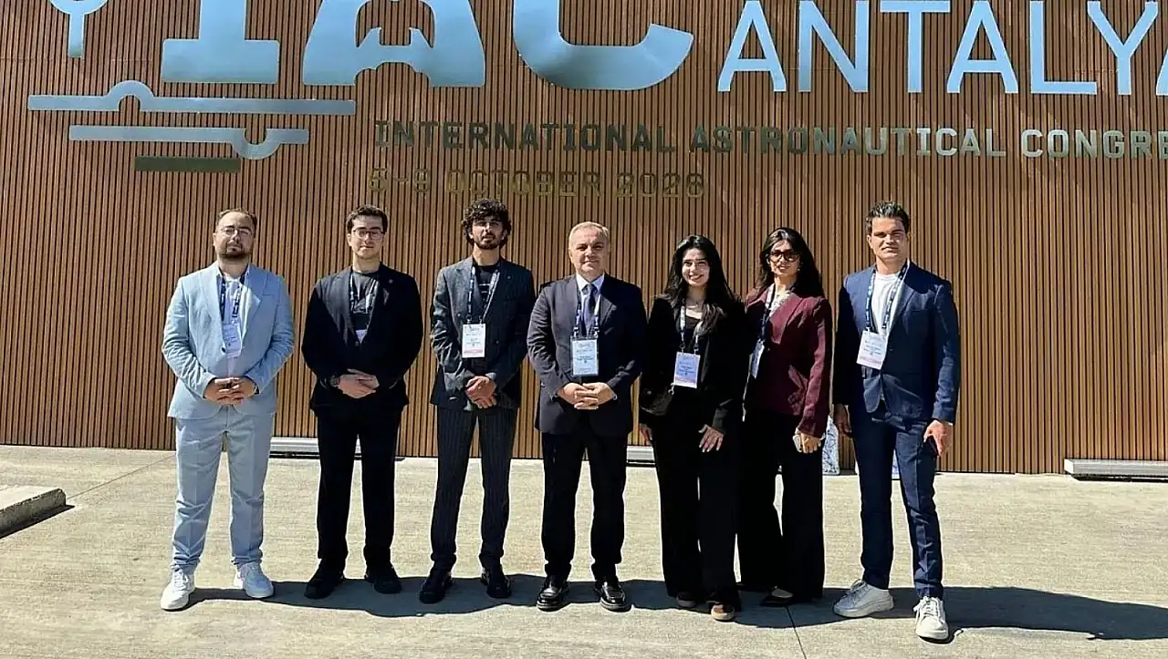 Rektör Altun paylaştı: Uzay ve savunma sanayi aynı karede!