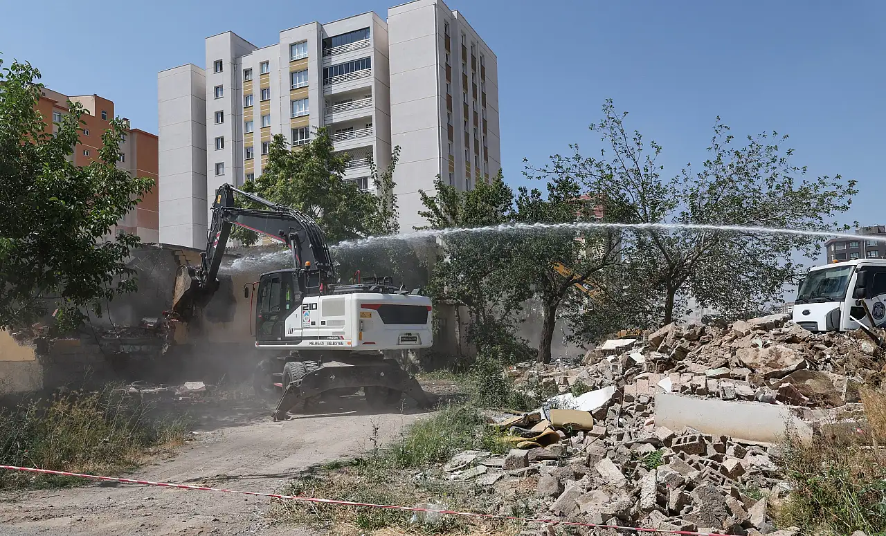 Kayseri'de 9 gecekondu için düğmeye basıldı! Yerine bakın ne gelecek