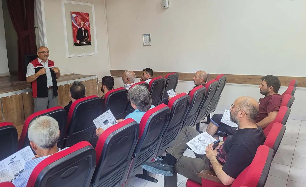 İl Tarım Müdürlüğü Sahaya İndi: 16 İlçede Üreticilere Destek Ve Bilgilendirme Mesaisi