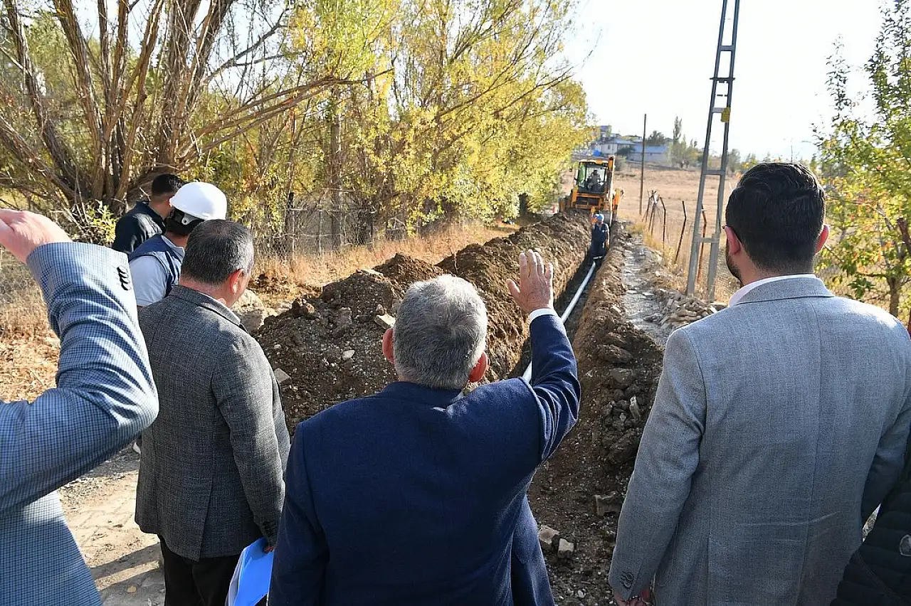 Büyükkılıç'tan Sarız'a dev yatırım: 45 milyon TL'lik hizmet çıkarması!