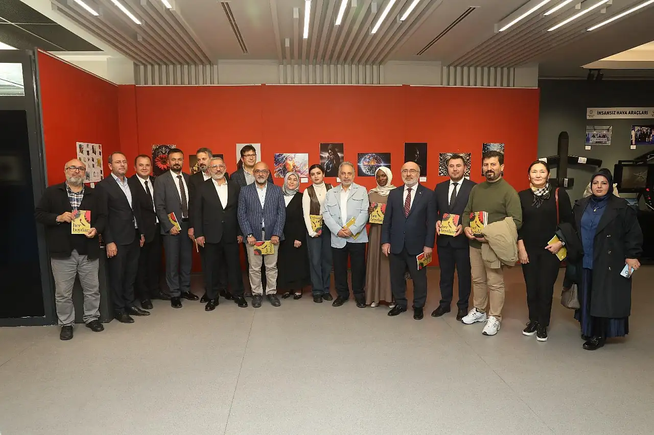 Kayseri'de sanatla kurulan dostluk köprüsü: ''Bi' Dünya Sanat'' sergisi büyüledi