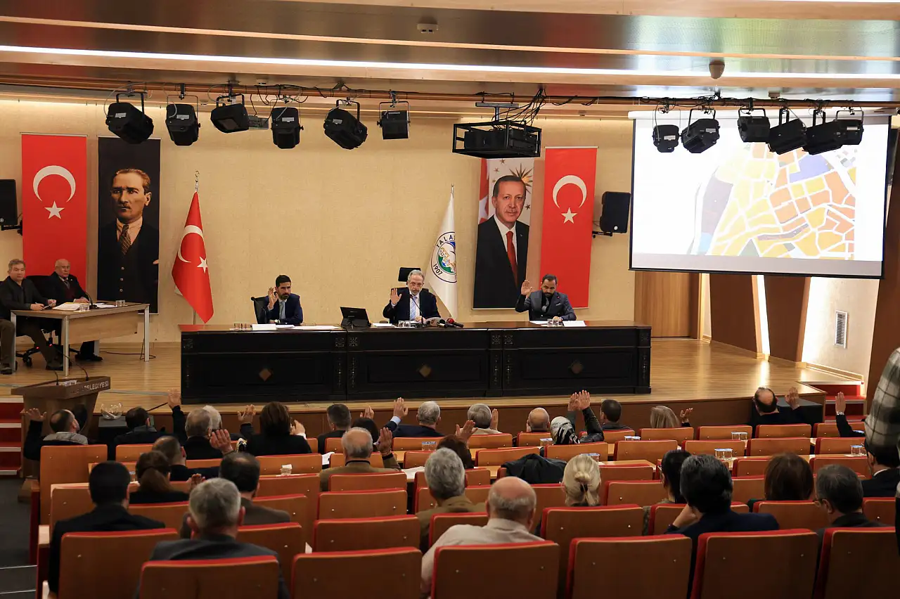 Talas'ta yılın ilk meclis toplantısı yapıldı - 13 gündem maddesi görüşüldü!