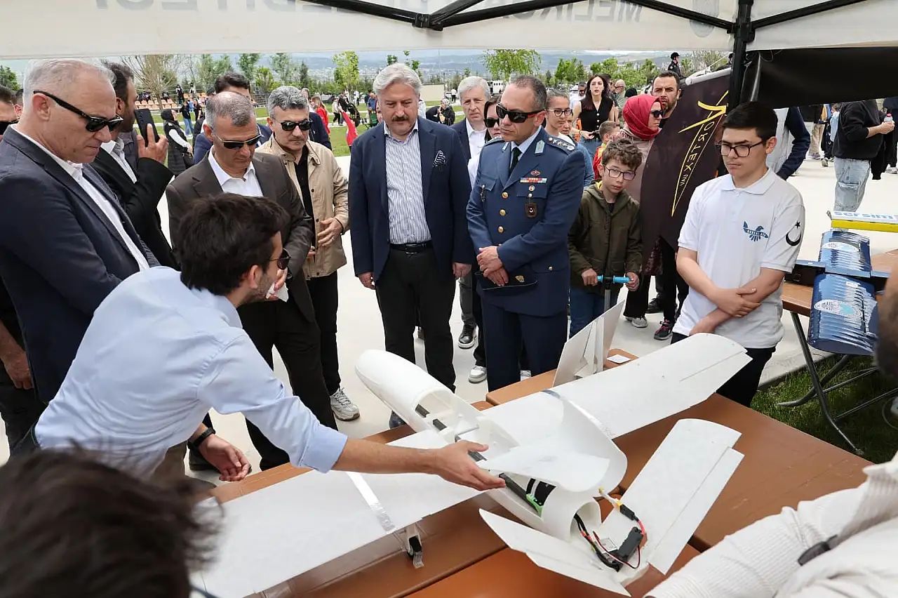 Kayseri'de 2. Geleneksel Havacılık Festivali gerçekleştirildi