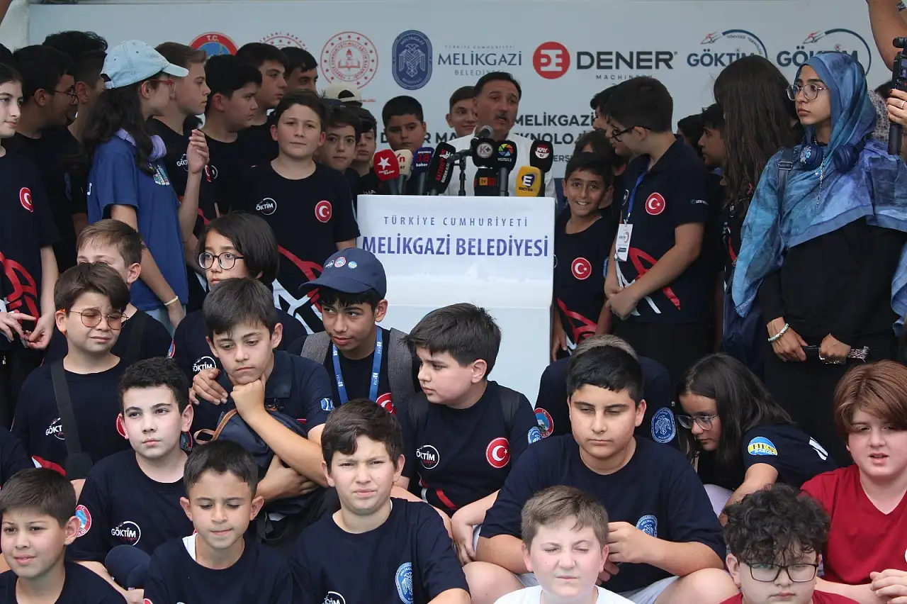 Kayseri'de gençleri teknoloji ile buluşturacak atölyelere bir yenisi daha eklendi!
