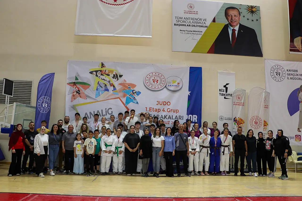 Kayseri'de ANALİG Judo heyecanı sona erdi! Madalyalar sahiplerini buldu