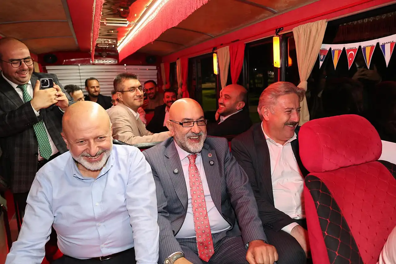 Cıngı'dan Fuar38'e övgü: 'Filmin her karesini yeniden seyrettim'