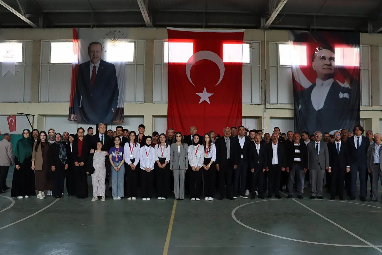 Özvatan ve Akkışla'da 19 Mayıs coşkusu yaşandı!