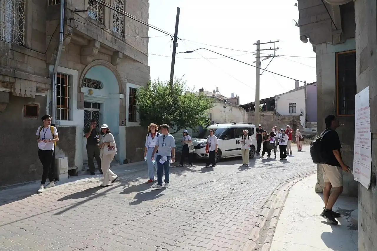 Bilinmeyen miras gün yüzüne çıkıyor! Akademisyenler Develi'ye akın etti