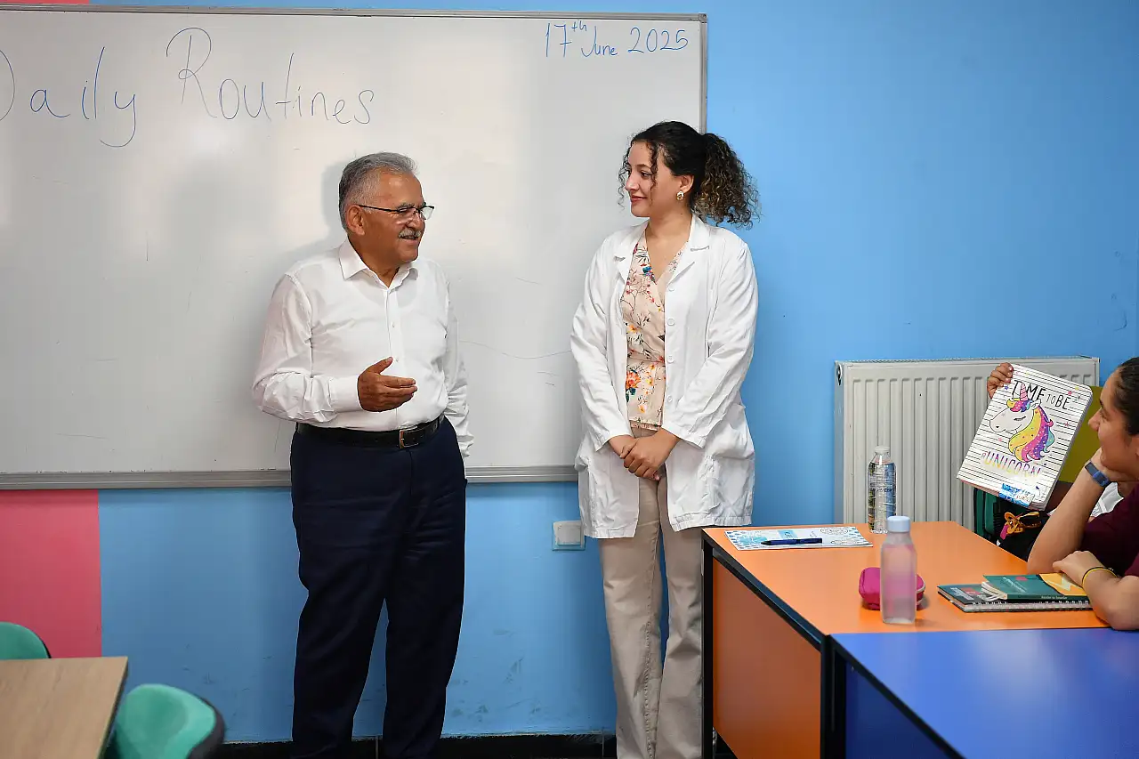 Başkan Büyükkılıç'tan gençlere altın değerinde tavsiyeler